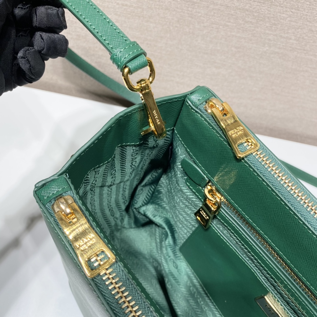 Prada Medium Galleria Saffiano Leather Bag Tote Shoulder Bag Mango Green 1BA863